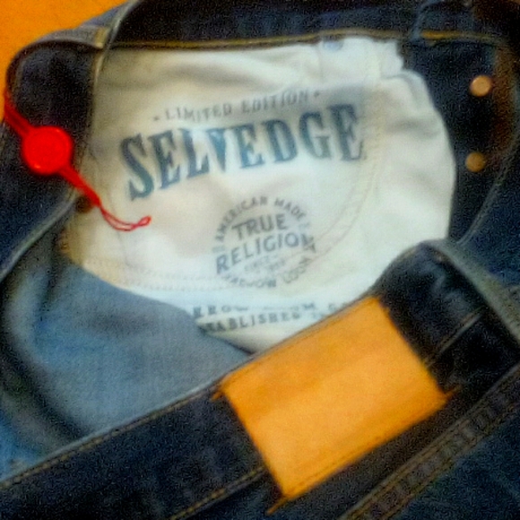 True Religion Limited Edition Dennim - Picture 5 of 5